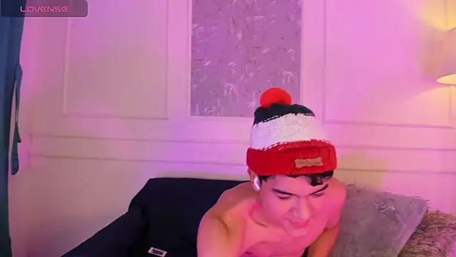 SandroVeyra online show from December 2025 04:00:01 AM