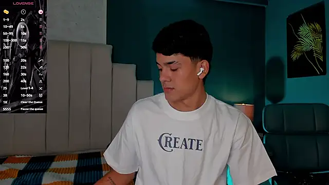 SandroVeyra online show from November 2025 03:22:01 AM