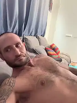 Snapshot of skip69xxx chatting on November 2025 11:30:01 PM skip69xxx online show from November 2025 11:30:01 PM