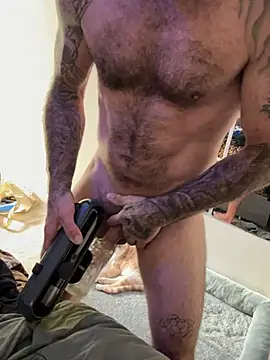 Snapshot of skip69xxx chatting on May 2026 10:57:01 PM skip69xxx online show from May 2026 10:57:01 PM