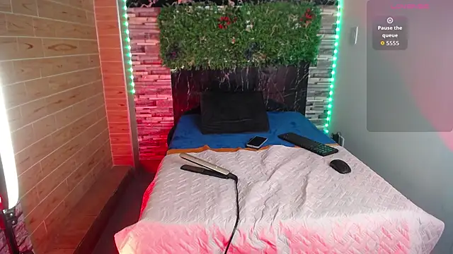 Snapshot of dayis_durand chatting on September 2025 08:14:01 PM dayis durand online show from September 2025 08:14:01 PM