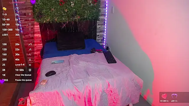 Snapshot of dayis_durand chatting on October 2025 08:21:02 PM dayis durand online show from October 2025 08:21:02 PM