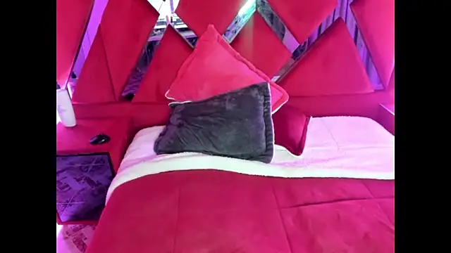 alexiaystive3 online show from September 2025 11:11:02 PM