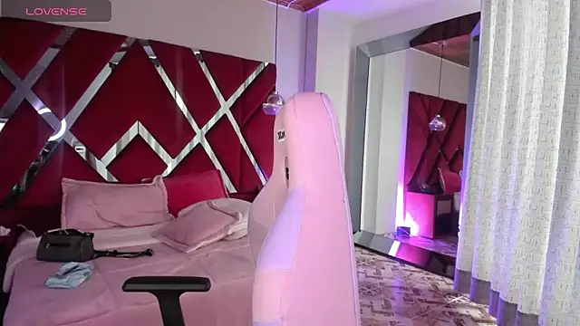 alexiaystive3 online show from October 2025 08:42:01 PM