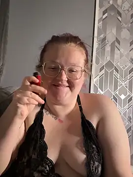 Snapshot of AmberBliss-X chatting on October 2025 08:21:02 PM AmberBliss-X online show from October 2025 08:21:02 PM