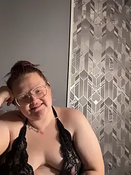 Snapshot of AmberBliss-X chatting on October 2025 07:15:01 PM AmberBliss-X online show from October 2025 07:15:01 PM