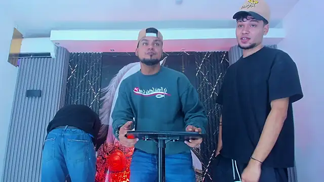 Iam Steven online show from October 2025 12:28:02 PM