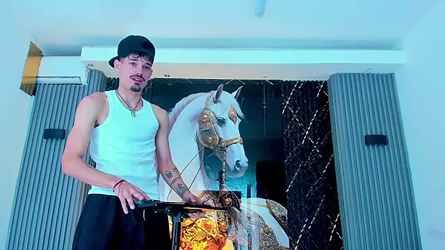 Iam Steven online show from October 2025 01:02:01 PM