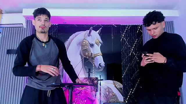 Iam Steven online show from December 2025 11:53:01 AM