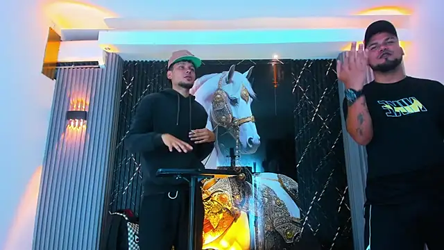 Iam Steven online show from October 2025 12:18:02 PM