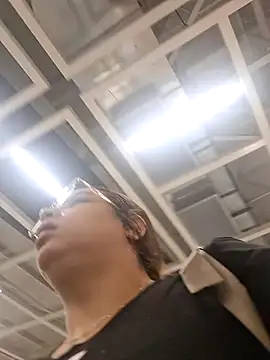 Aliciabloom online show from October 2025 02:27:02 PM