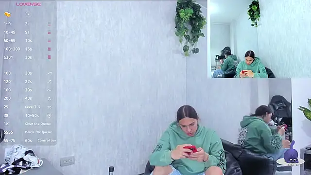 Almaazz online show from October 2025 07:46:01 PM