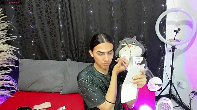 Almaazz online show from May 2026 03:41:01 AM