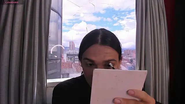 Almaazz online show from April 2026 07:37:01 PM