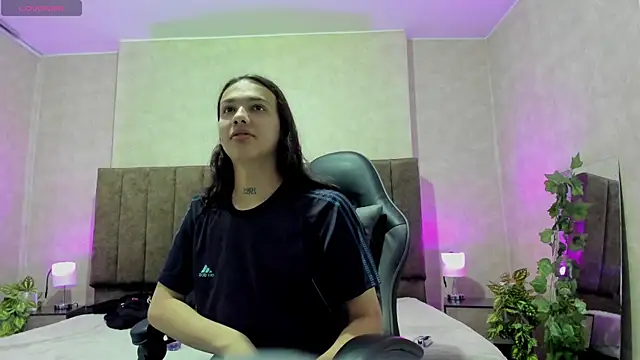 Almaazz online show from September 2025 07:47:02 PM