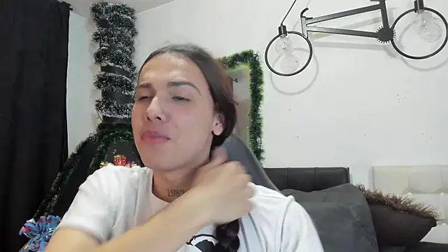 Almaazz online show from January 2026 07:43:02 PM