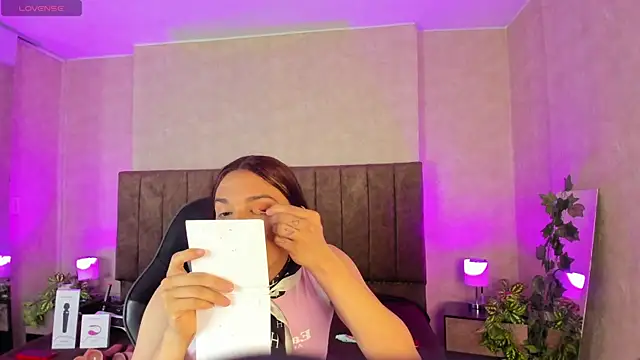 Almaazz online show from October 2025 08:20:01 PM