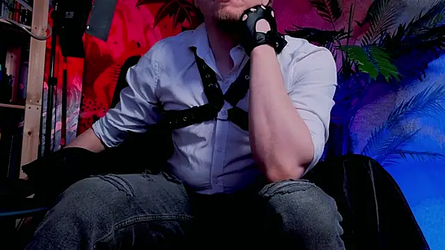 Vincent Hardman online show from April 2026 08:11:01 PM