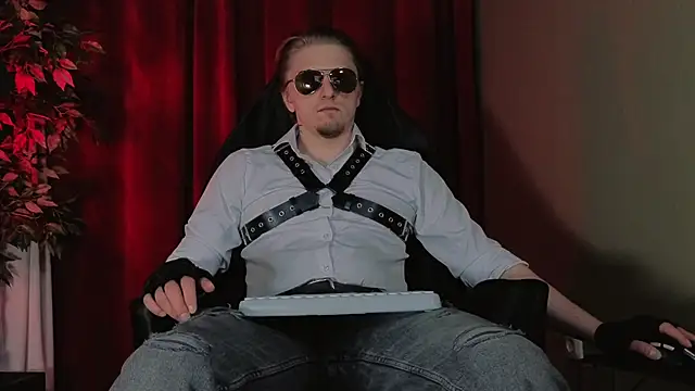 Vincent Hardman online show from March 2026 08:18:01 PM