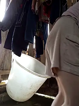 bonnie-00 online show from April 2026 04:17:01 AM