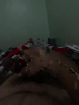 Snapshot of ali__ali210 chatting on October 2025 05:05:01 PM ali ali210 online show from October 2025 05:05:01 PM