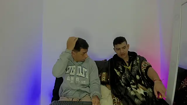 maykel and mike online show from October 2025 10:12:01 AM