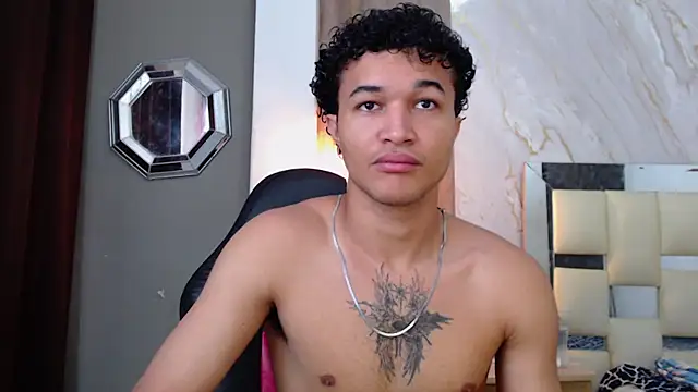 Snapshot of fire_drako_ chatting on June 2026 10:11:02 PM fire drako online show from June 2026 10:11:02 PM