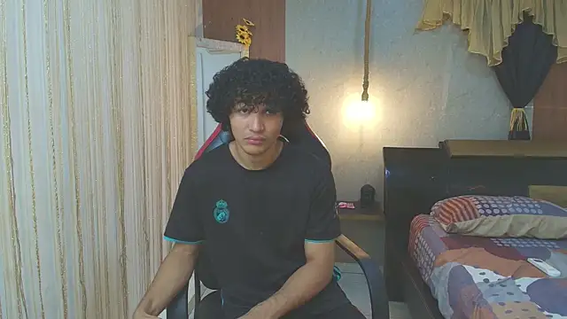 fire drako  online show from April 2026 10:38:02 PM