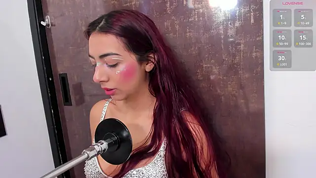 Snapshot of cherry_skinny_ chatting on December 2025 04:00:01 AM cherry skinny online show from December 2025 04:00:01 AM