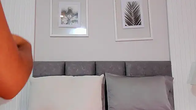 cherry skinny  online show from February 2026 03:37:02 AM