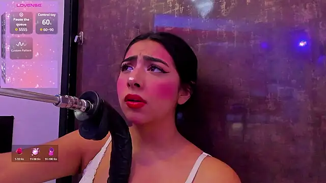 cherry skinny  online show from March 2026 04:01:01 AM