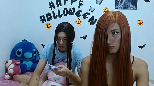 PinkLuna LolaBloom online show from November 2025 11:04:01 AM