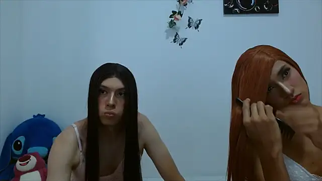 PinkLuna LolaBloom online show from November 2025 09:08:01 PM