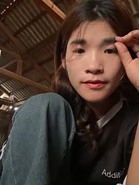 Snapshot of Mina-pusy chatting on April 2026 08:04:01 AM Mina-pusy online show from April 2026 08:04:01 AM