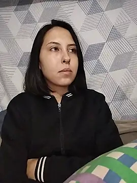 melzinhah03 online show from July 2026 11:48:02 PM