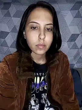 melzinhah03 online show from May 2026 11:14:03 PM