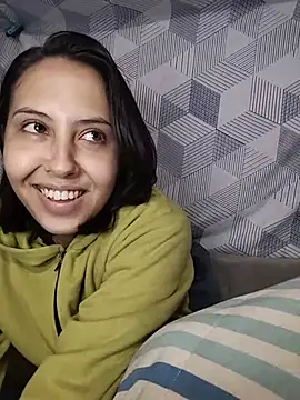 melzinhah03 online show from July 2026 01:56:02 AM
