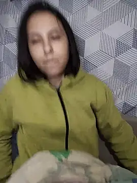 melzinhah03 online show from July 2026 03:56:02 AM