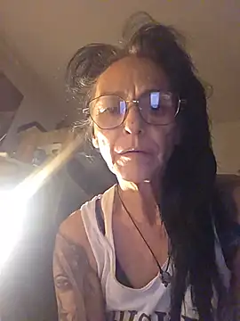 Snapshot of jasonee13 chatting on May 2026 06:36:01 PM jasonee13 online show from May 2026 06:36:01 PM