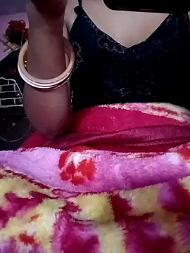 riyahot-3 online show from November 2025 10:15:01 AM