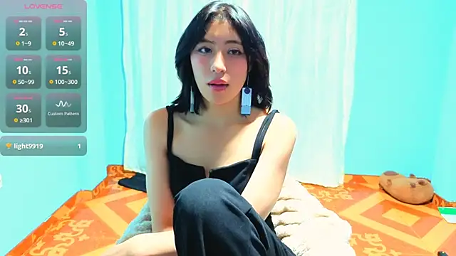 Sullyoonn online show from April 2026 04:13:02 AM