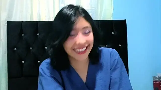 Sullyoonn online show from October 2025 10:55:01 PM