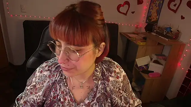 Miacatsito3 online show from May 2026 05:15:02 AM