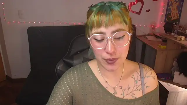 Miacatsito3 online show from July 2026 07:03:01 PM