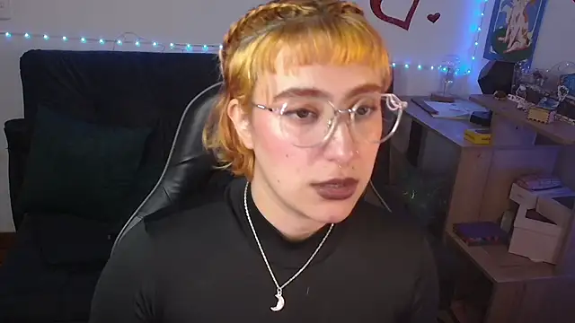 Miacatsito3 online show from June 2026 02:09:02 AM