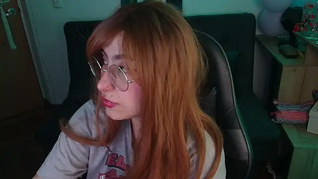 Miacatsito3 online show from November 2025 01:37:01 AM