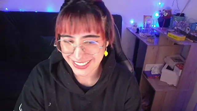 Miacatsito3 online show from March 2026 01:34:02 AM