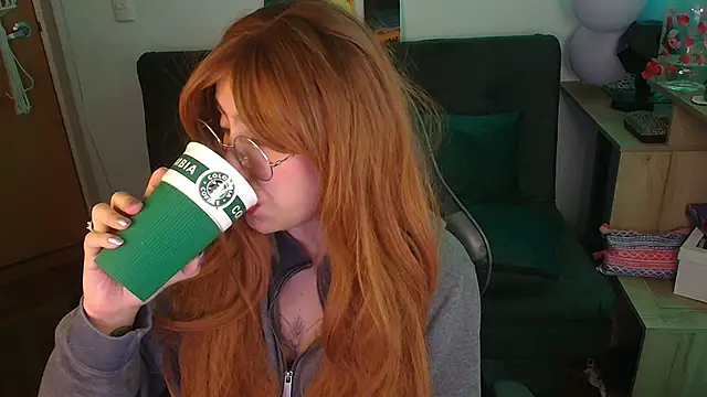 Miacatsito3 online show from November 2025 02:23:02 AM