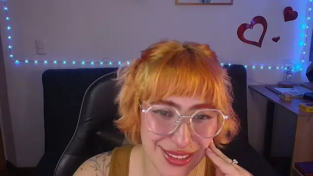 Miacatsito3 online show from June 2026 06:52:02 AM