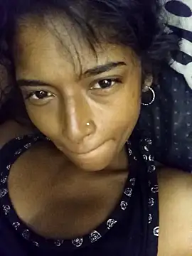 Alexia holbert online show from April 2026 04:44:02 PM